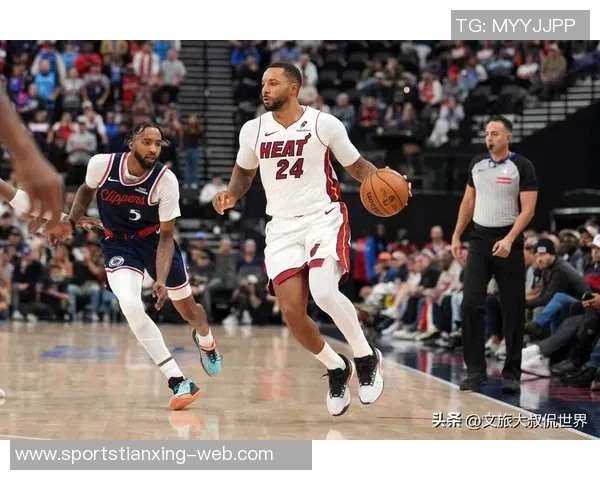 鲍威尔高效表现28分正负值15却未能带队获胜令人唏嘘