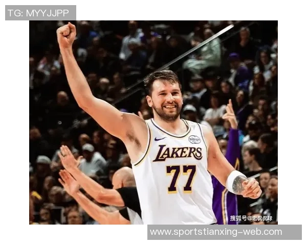 东契奇开赛前四场狂砍165分创队史纪录里夫斯以143分并列第四位